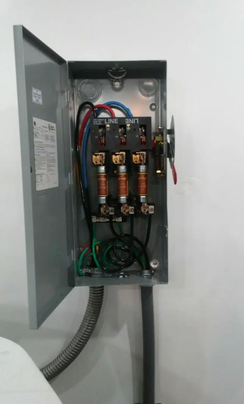 Three-phase disconnect switch installed for Electrical Wiring & Rewiring in Kasson